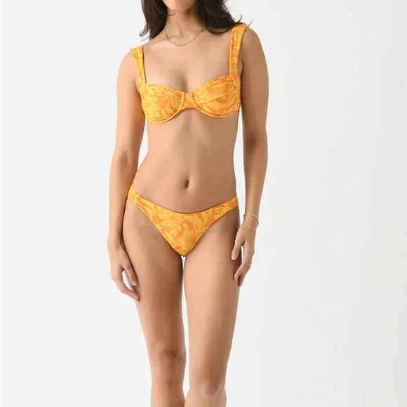 L*Space Stella Orange Floral Bikini Top NWT (@CPOMO) - Picture 4 of 4